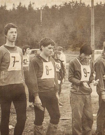 Michael Schwelnus (2.v.l.) bei den DDR-Studentenmeisterschaften 1982 im Orientierungslauf